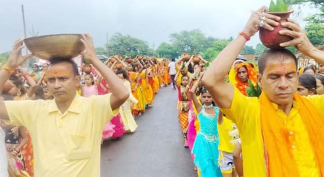 जन्माष्टमी पर यदुवंशी जागरण मंच ने निकाली भव्य कलश शोभायात्रा