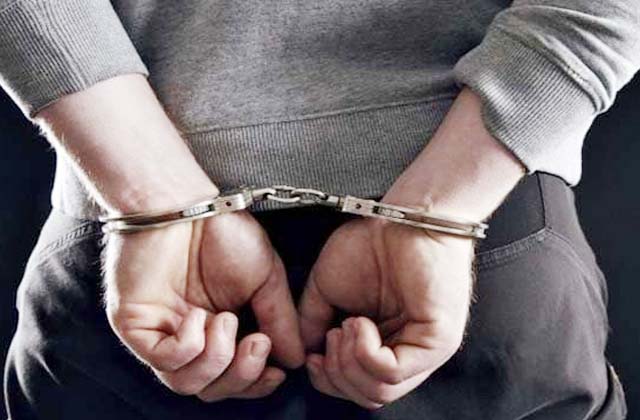 फाइनांस कर्मी से लूटपाट करने वाले गिरोह के दो गिरफ्तार,पिस्टल और मैग्जीन बरामद