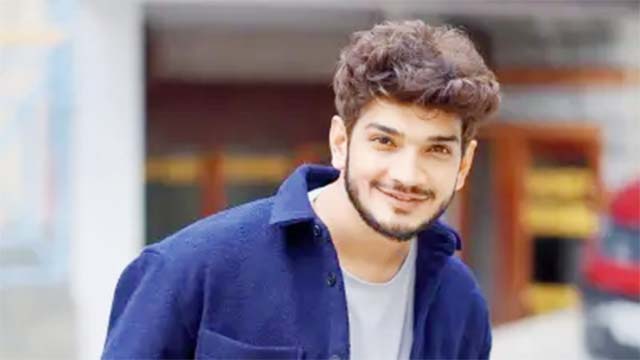 स्टैंडअप कॉमेडियन मुनव्वर फारुकी ने मांगी माफी