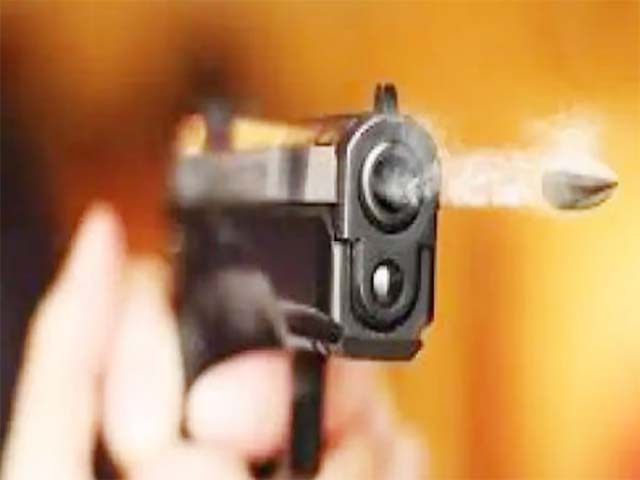 अवैध पिस्तौल को देखते समय पुत्र से चली थी गोली, पिता की हो गई मौत