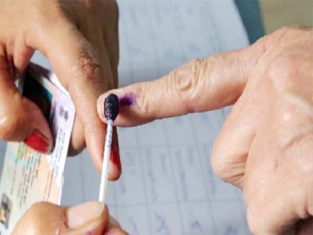 झारखंड और महाराष्ट्र के चुनाव क्यों नहीं, खुलासा होने पर चुनाव आयोग की निष्पक्षता पर सवाल?