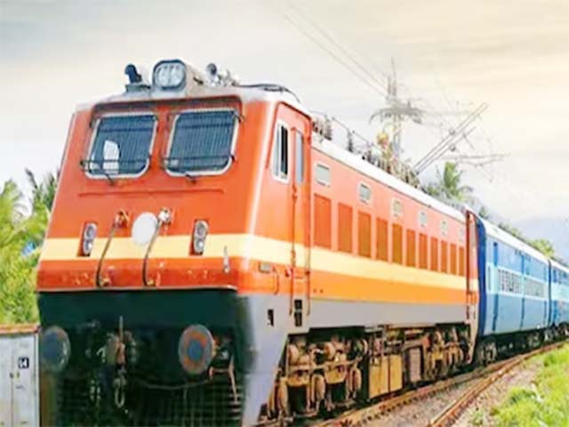 अब ट्रेन के डिब्बों में पानी की कमी नहीं होगी, रेलवे ने निकाला गजब का तोड़
