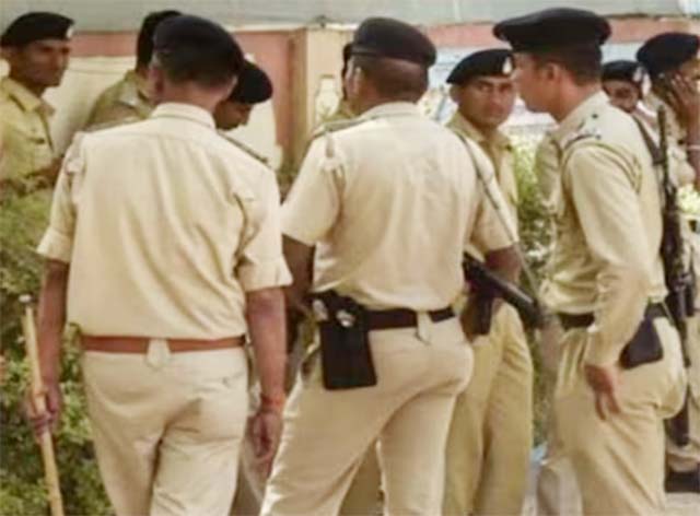 नालन्द में पुलिस टीम पर जान लेवा हमला, छह पुलिसकर्मी चोटिल