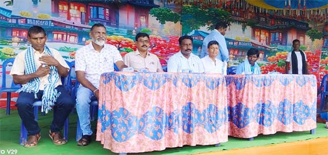 महेशपुर मे युवा स्पोरटिंग क्लब घाटचोरा के ओर से 3 दिवसीय फुटबॉल टूर्नामेंट आयोजित