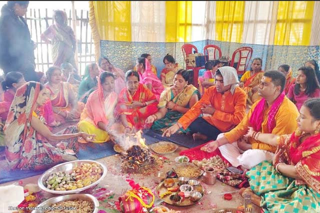 ब्याहुत समाज के लोगों ने की अपने कुलदेवता भगवान बलभद्र की पूजा