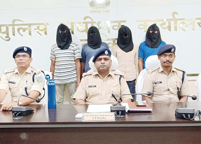 बीएसएनएल टॉवर की बैटरी चोरी में संलिप्त 4 आरोपी गिरफ्तार