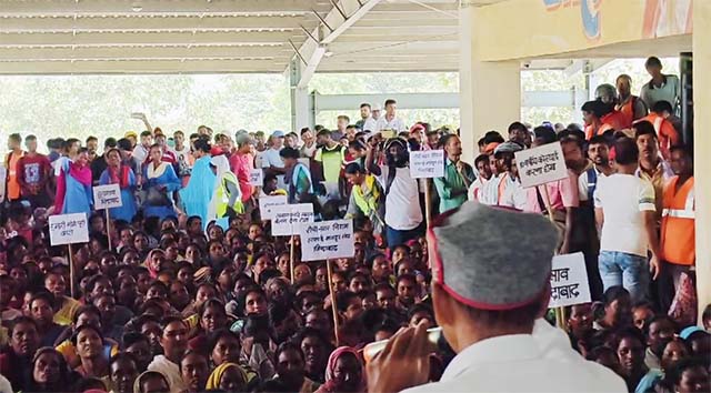 रांची नगर निगम के सफाई कर्मी हड़ताल पर, नहीं हुआ घरों से कचरे का उठाव