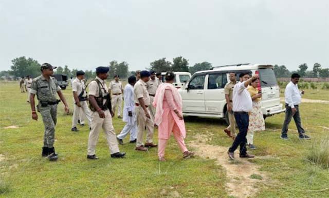 मुख्यमंत्री के प्रस्तावित जामताड़ा आगमन को लेकर जिला प्रशासन ने किया स्थल निरीक्षण