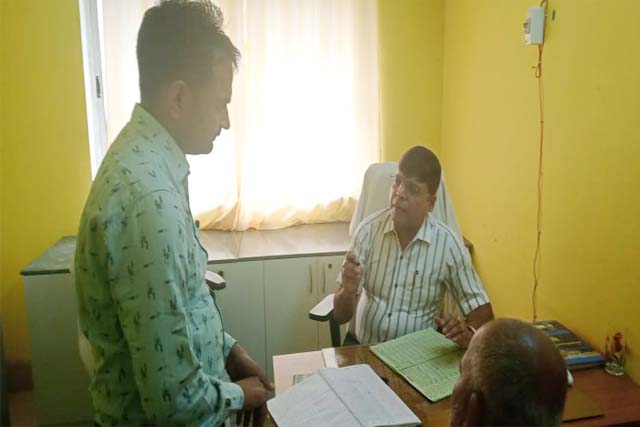 डॉक्टर से लेकर स्वास्थ कर्मी के ड्यूटी का डिसप्ले बोर्ड लगाने का निर्देश : मुकेश कुमार