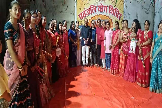 पतंजलि परिवार के द्वारा डांडिया महोत्सव हर्षोल्लास के साथ मनाया गया