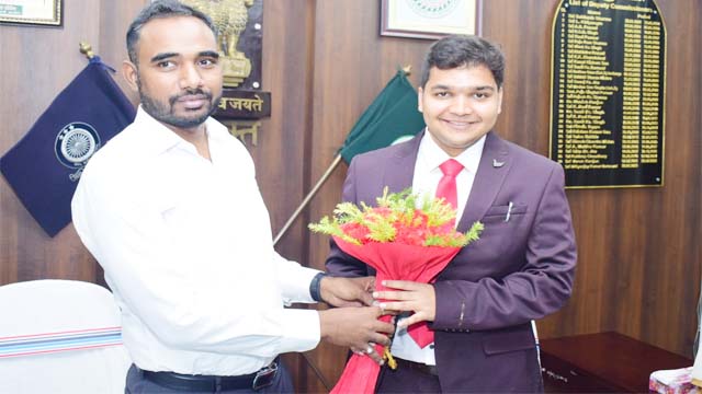 मनीष कुमार ने पाकुड़ के 32 वें DC के रूप में प्रभार ग्रहण किया