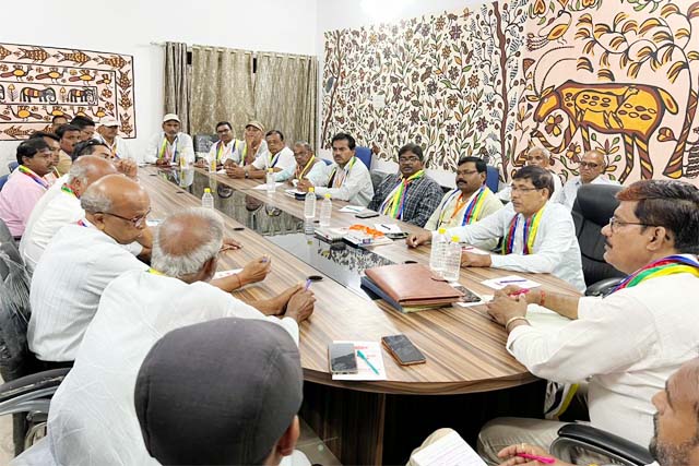 विश्वकर्मा समाज की ओर से दुमका जिला से कोर कमिटी के सदस्य बने डॉ विनोद कुमार शर्मा