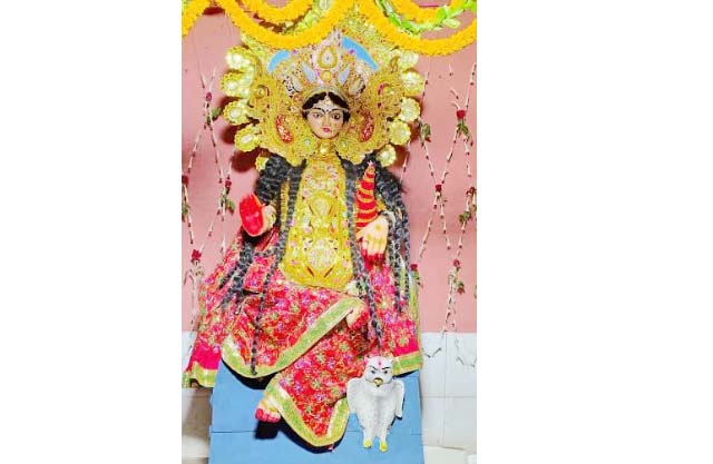 धूमधाम से हुई मां लक्खी की पूजा, प्रतियोगिता का भी हुआ आयोजन।