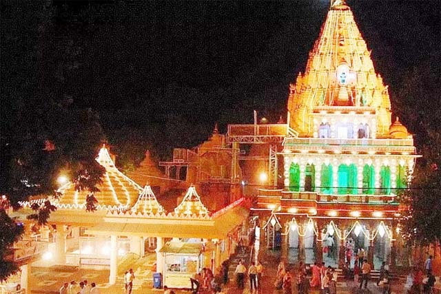 महाकालेश्वर मंदिर में शिव नवरात्रि आज से शुरू, दूल्हे की तरह सजेंगे भगवान महाकाल
