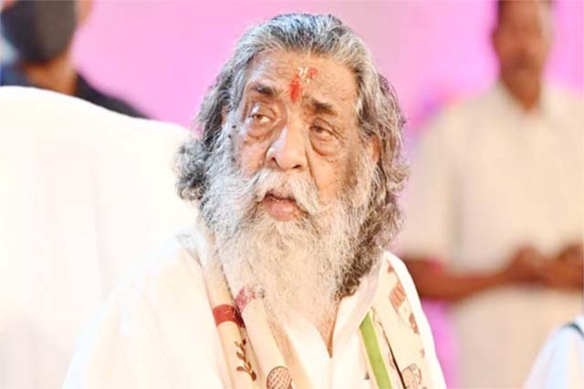 शिबू सोरेन: एक आधे-अधूरे राजनीतिक संत की पूरी कथा