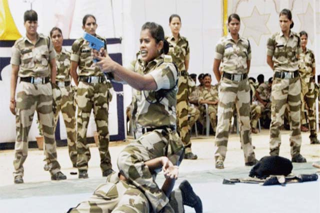 देश के दुश्मनों से लोहा लेगी नारी शक्ति, सीआईएसएफ की पहली ऑल-वुमेन कमांडो यूनिट तैयार