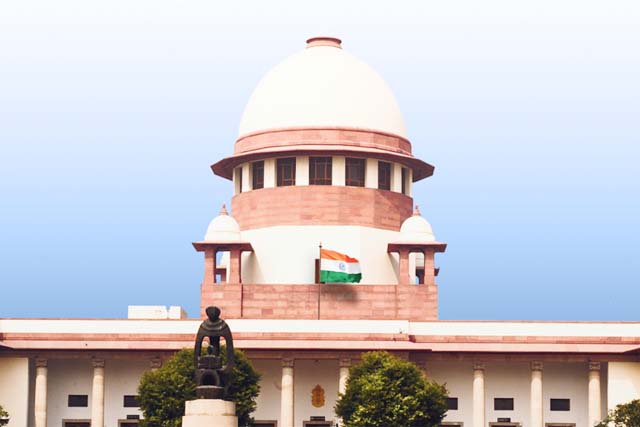 गवर्नर बिलों को पेंडिंग नहीं रख सकते : सुप्रीम कोर्ट