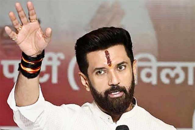 भाजपा के राज्यसभा, एमएलसी के ऑफर पर मान गए चिराग