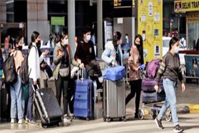 अमेरिका को भारतीयों ने दिखाई औकात, 17 प्रतिशत छात्रों की संख्या हुई कम