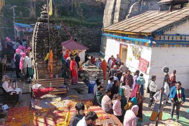 त्रियुगीनारायण मंदिर में विवाह के लिए फरवरी-मार्च में होते हैं पंजीकरण