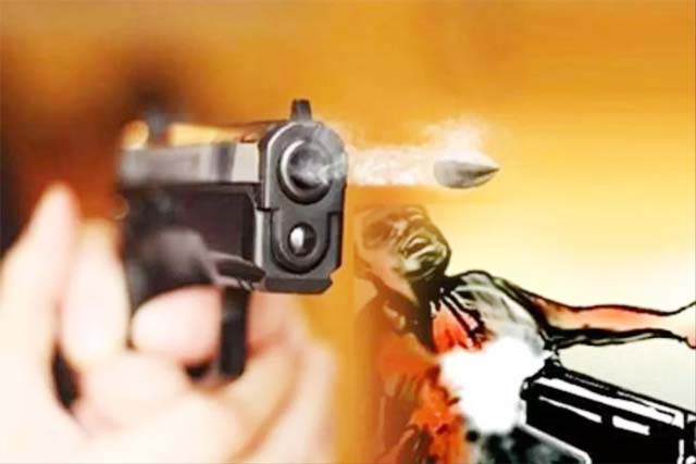वैशाली के खिलवत गांव में युवती पर फायरिंग, पीएमसीएच में भर्ती