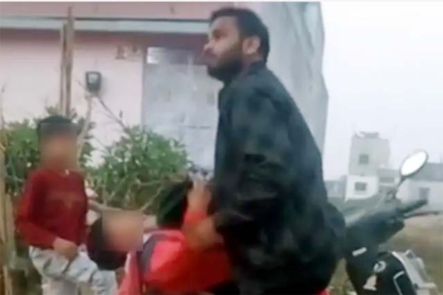 बच्चे की पिटाई का वीडियो वायरल, CM के निर्देश पर आरोपित गिरफ्तार