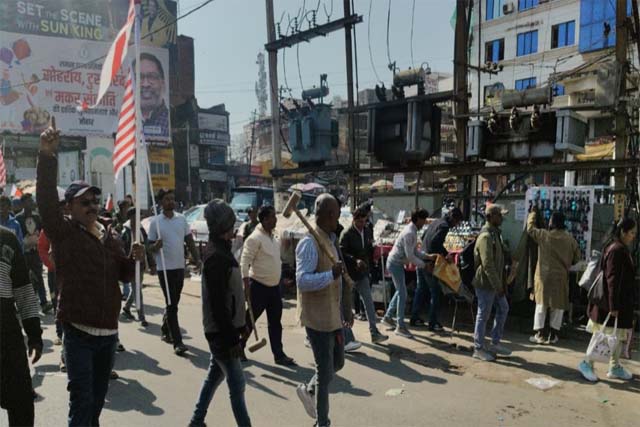 सोमा मुंडा की हत्या के विरोध में झारखंड बंद का व्यापक असर, रांची में भी जनजीवन प्रभावित
