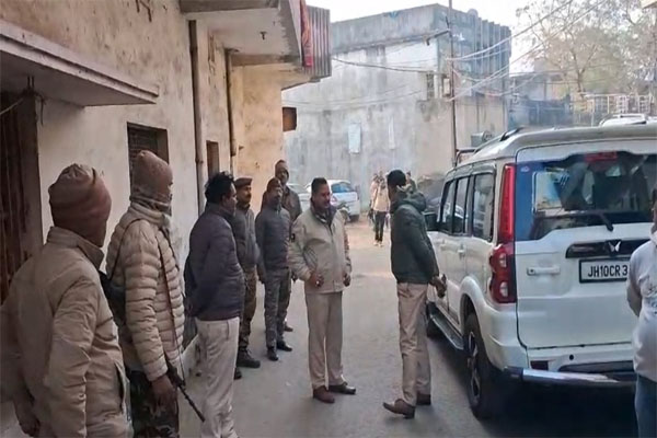प्रिंस खान के नेटवर्क पर पुलिस की कार्रवाई, कई इलाकों में एक साथ छापेमारी