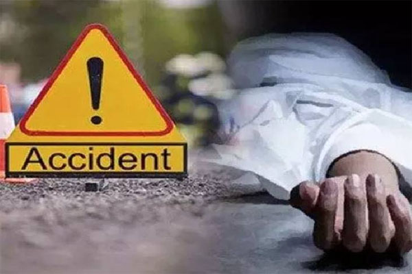 स्कॉर्पियो मोटरसाइकिल की टक्कर में दो युवकों की मौत