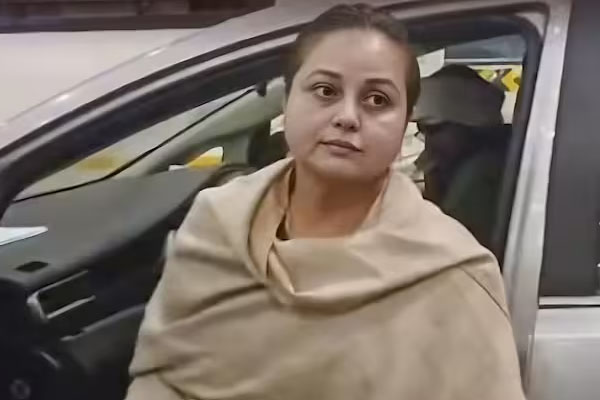 किसी बड़ी विरासत को नष्ट करने के लिए बाहरी नहीं, अपने ही लोग काफी होते हैं : रोहिणी आचार्य
