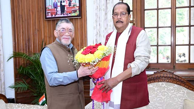 चांसलर पोर्टल से जुड़ी समस्याओं से वित्तमंत्री ने राज्यपाल को कराया अवगत