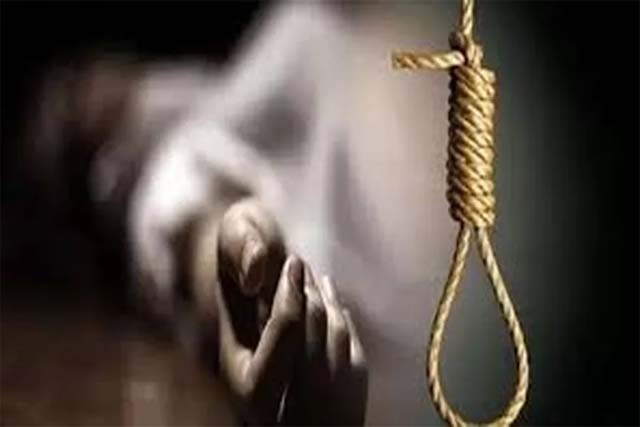 पत्नी से विवाद के बाद युवक ने फांसी लगाकर की आत्महत्या