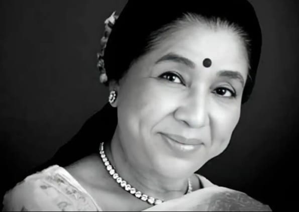 नहीं रही सुरों की मल्लिका आशा भोसले, देशभर में शोक की लहर