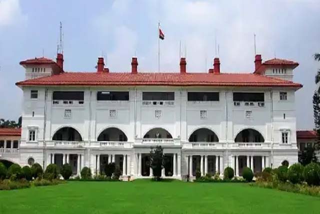 बिहार में सियासी हलचल तेज, अगले 48 घंटे अहम, राज्यपाल ने डीएम को बुलाया