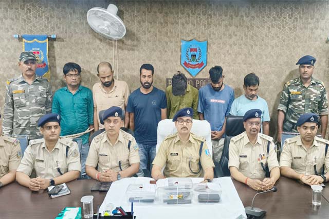 बोकारो : अमन साहू गिरोह के सात अपराधी गिरफ्तार