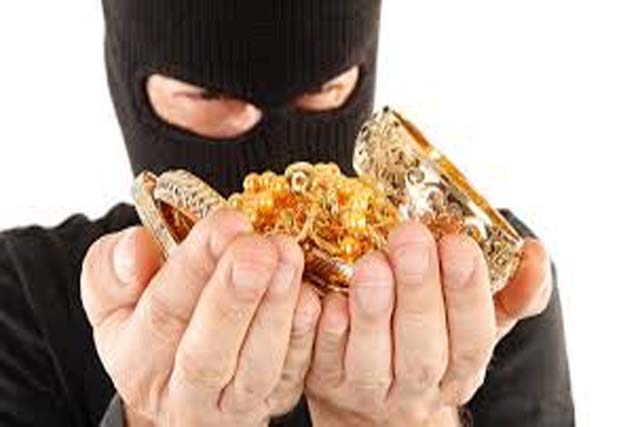 एक करोड़ की आभूषण चोरी मामले महाराष्ट्र पुलिस पहुंची राधानगर