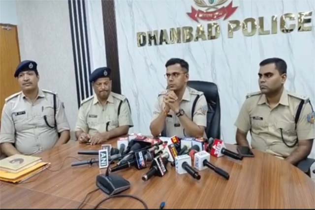 प्रिन्स खान गैंग के सैयद अब्बास ने किया खुलासा, प्रिंस के दो भाई और रिश्तेदार कर रहे गैंग का संचालन