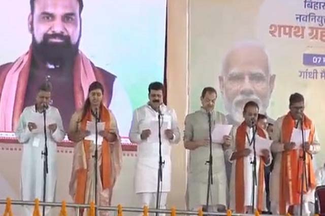 बिहार में सम्राट कैबिनेट का विस्तार, भाजपा से 15 और जदयू कोटे से 12 मंत्रियों ने ली शपथ