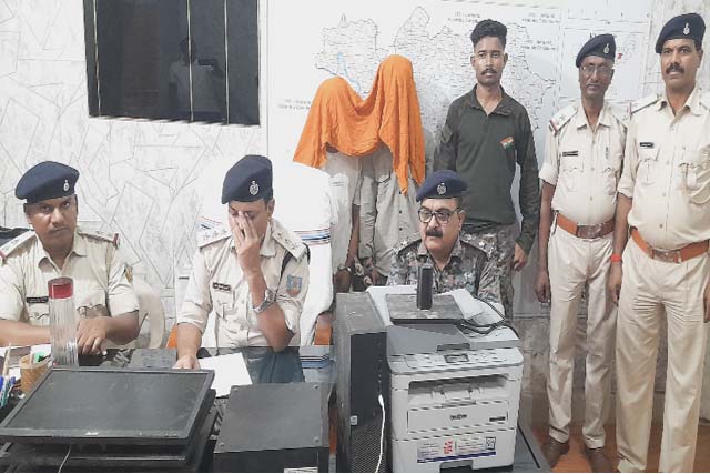 तीन दिन में खुला स्कूल चोरी कांड, तीन आरोपी गिरफ्तार