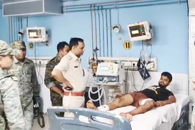 गोली मारकर बाइक की लूट , जांच में जुटी पुलिस