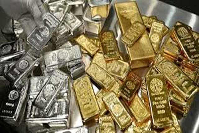 चांदी ₹15,748 गिरकर ₹2.41 लाख किलो पर आई, सोना आज ₹3470 टूटा