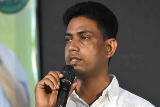 देश छाेड़ने की फिराक में था तृणमूल नेता जहांगीर खान, एसटीएफ ने नेपाल बॉर्डर पर दबाेचा