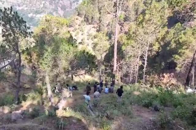 हिमाचल प्रदेश के चंबा में खाई में गिरी बोलेरो, सात लोगों की मौत