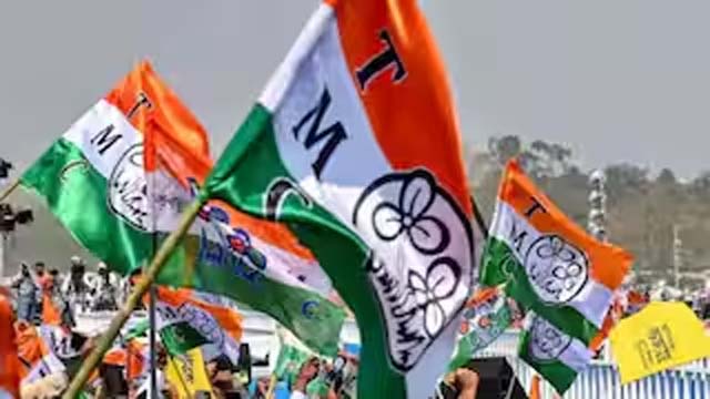 पश्चिम बंगाल में ढहा तृणमूल का दशकों पुराना किला