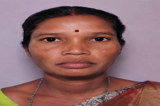 सर्पदंश से महिला की मौत, पीड़ित परिवार को मुआवजा देने की मांग