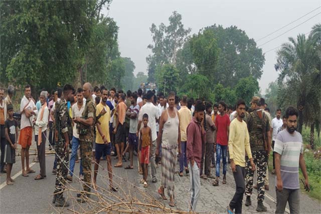युवक का शव बरामद, हत्या की आशंका को लेकर सड़क जाम