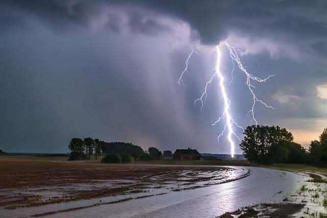 झारखंड में 17 जुलाई तक बारिश, वज्रपात और तेज हवा की संभावना, येलो अलर्ट जारी