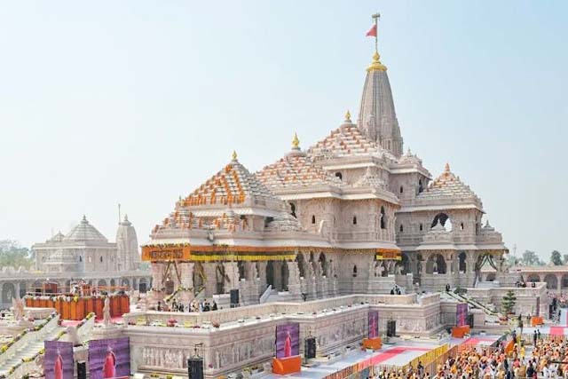 राम मंदिर दान विवाद: पुलिस ने एफआईआर नहीं लिखी तो अदालत पहुंचे वकील, चंपत राय समेत अन्य पर कार्रवाई की मांग