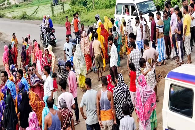 साहिबगंज के बरहरवा में फंदे से लटका मिला 19 वर्षीय युवक का शव, इलाके में सनसनी
