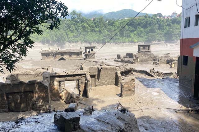 नेपाल : भोटेकोशी-त्रिशूली बाढ़ के बाद करीब 5 हजार लोग संपर्कविहीन होने की आशंका